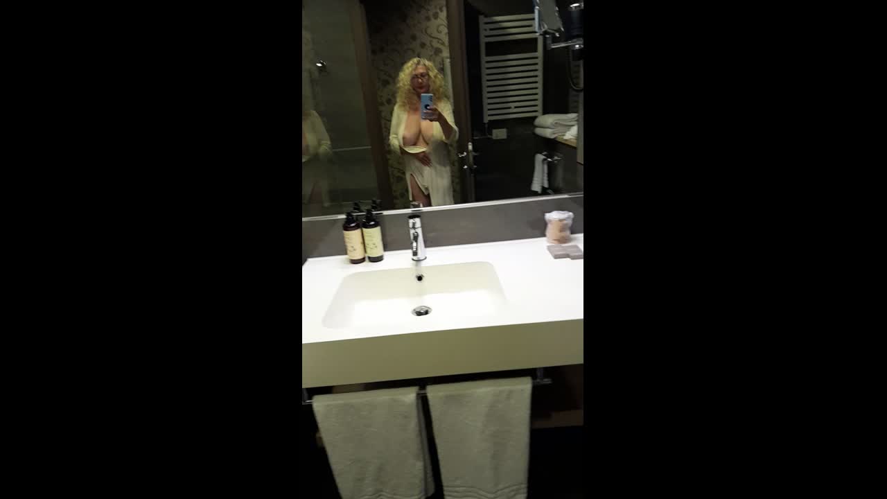image: 1