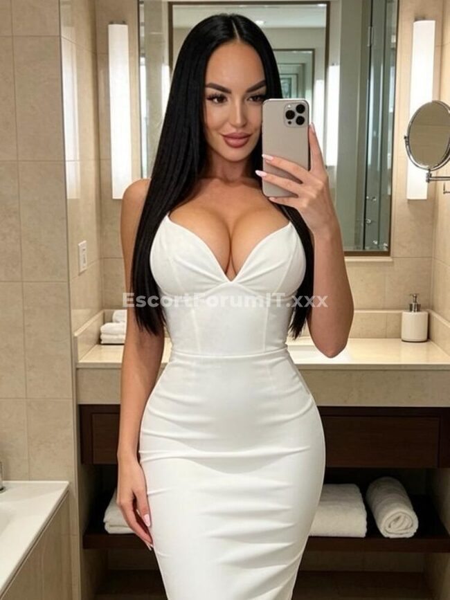 SOFIA TOP CLASS