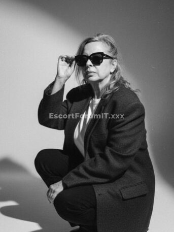 DONNA TANTRIKA Massage