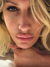 Emma thumbnail 36