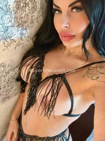 VERONICA MARTINEZ