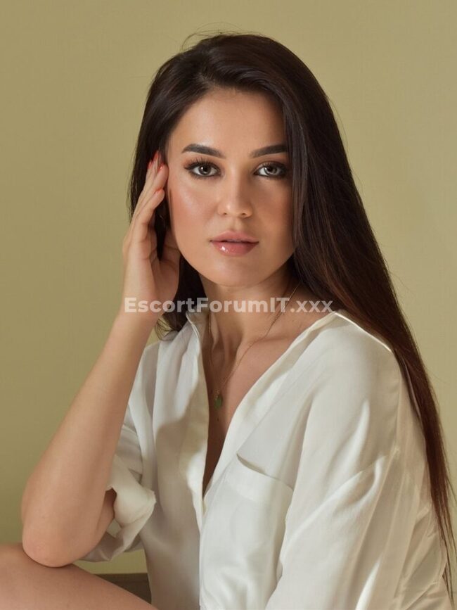 Lena-natural